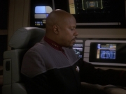 extant_StarTrek_DS9_5x23-BlazeOfGlory_01267.jpg