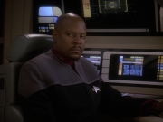 extant_StarTrek_DS9_5x23-BlazeOfGlory_01283.jpg