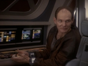 extant_StarTrek_DS9_5x23-BlazeOfGlory_01288.jpg