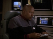 extant_StarTrek_DS9_5x23-BlazeOfGlory_01294.jpg