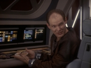 extant_StarTrek_DS9_5x23-BlazeOfGlory_01297.jpg