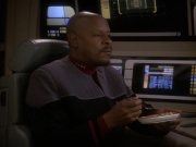 extant_StarTrek_DS9_5x23-BlazeOfGlory_01302.jpg
