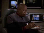 extant_StarTrek_DS9_5x23-BlazeOfGlory_01322.jpg
