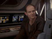 extant_StarTrek_DS9_5x23-BlazeOfGlory_01332.jpg