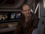 extant_StarTrek_DS9_5x23-BlazeOfGlory_01333.jpg