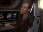 extant_StarTrek_DS9_5x23-BlazeOfGlory_01350.jpg