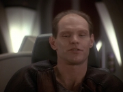 extant_StarTrek_DS9_5x23-BlazeOfGlory_01364.jpg