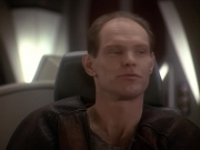 extant_StarTrek_DS9_5x23-BlazeOfGlory_01365.jpg