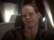 extant_StarTrek_DS9_5x23-BlazeOfGlory_01372.jpg