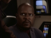 extant_StarTrek_DS9_5x23-BlazeOfGlory_01488.jpg