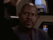 extant_StarTrek_DS9_5x23-BlazeOfGlory_01493.jpg