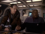 extant_StarTrek_DS9_5x23-BlazeOfGlory_01505.jpg