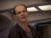 extant_StarTrek_DS9_5x23-BlazeOfGlory_01516.jpg