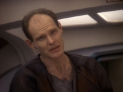 extant_StarTrek_DS9_5x23-BlazeOfGlory_01521.jpg