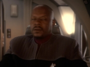 extant_StarTrek_DS9_5x23-BlazeOfGlory_01849.jpg