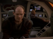 extant_StarTrek_DS9_5x23-BlazeOfGlory_01864.jpg
