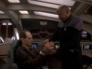extant_StarTrek_DS9_5x23-BlazeOfGlory_01912.jpg