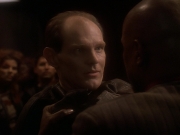 extant_StarTrek_DS9_5x23-BlazeOfGlory_03238.jpg