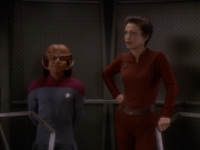 extant_StarTrek_DS9_5x23-BlazeOfGlory_03632.jpg
