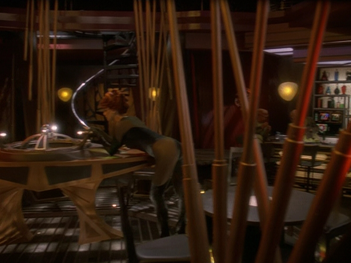 extant_StarTrek_DS9_5x24-EmpokNor_00002.jpg