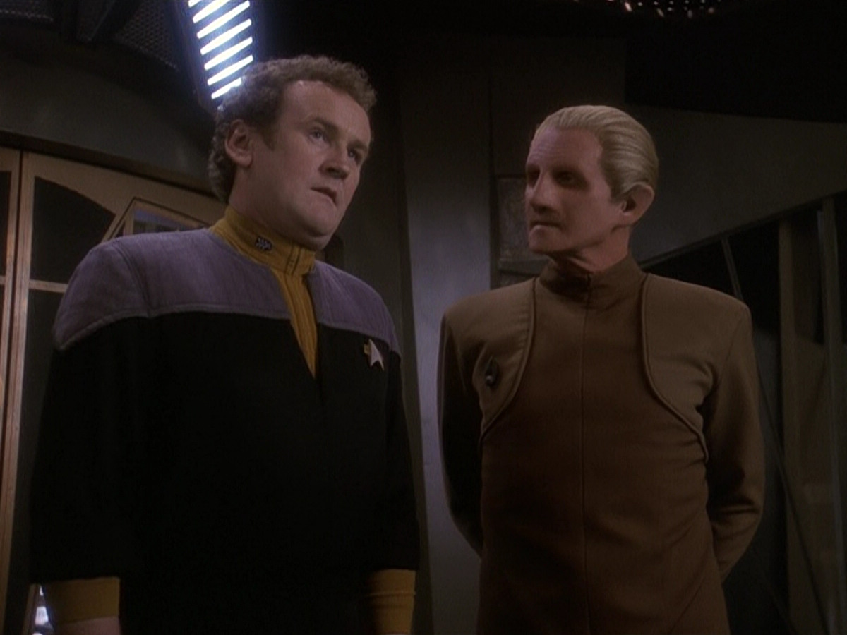 extant_StarTrek_DS9_5x24-EmpokNor_00193.jpg