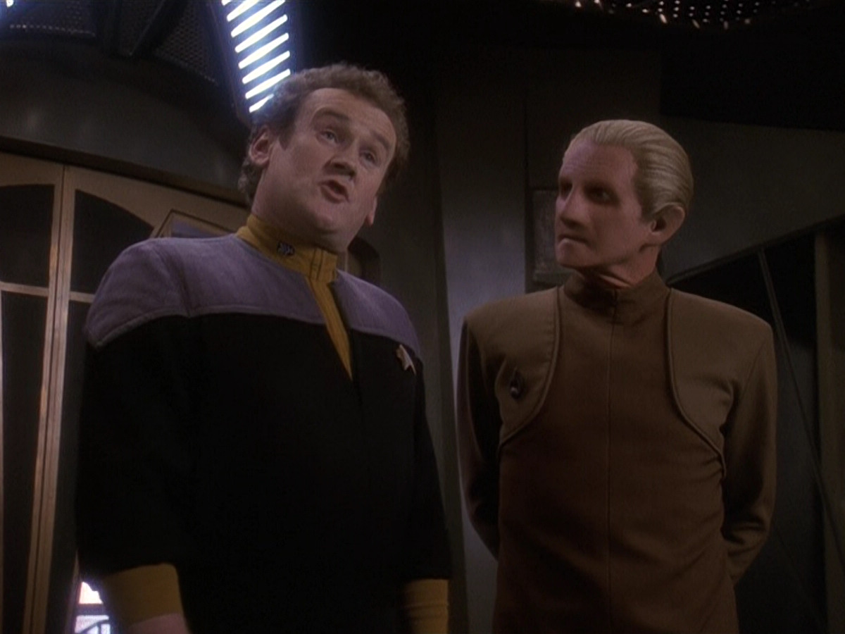 extant_StarTrek_DS9_5x24-EmpokNor_00213.jpg