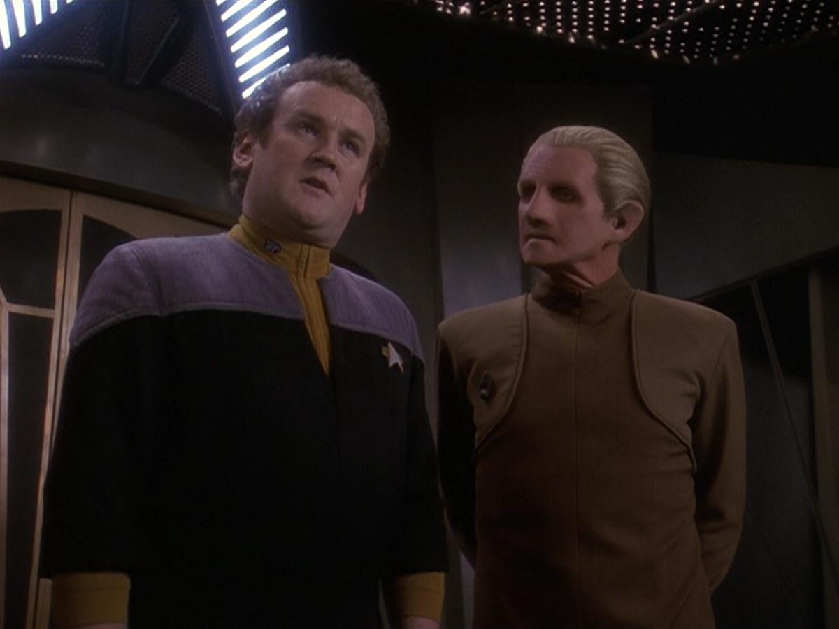 extant_StarTrek_DS9_5x24-EmpokNor_00222.jpg
