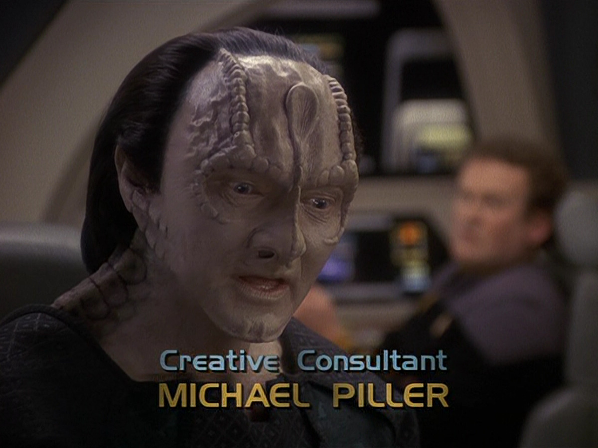extant_StarTrek_DS9_5x24-EmpokNor_00626.jpg