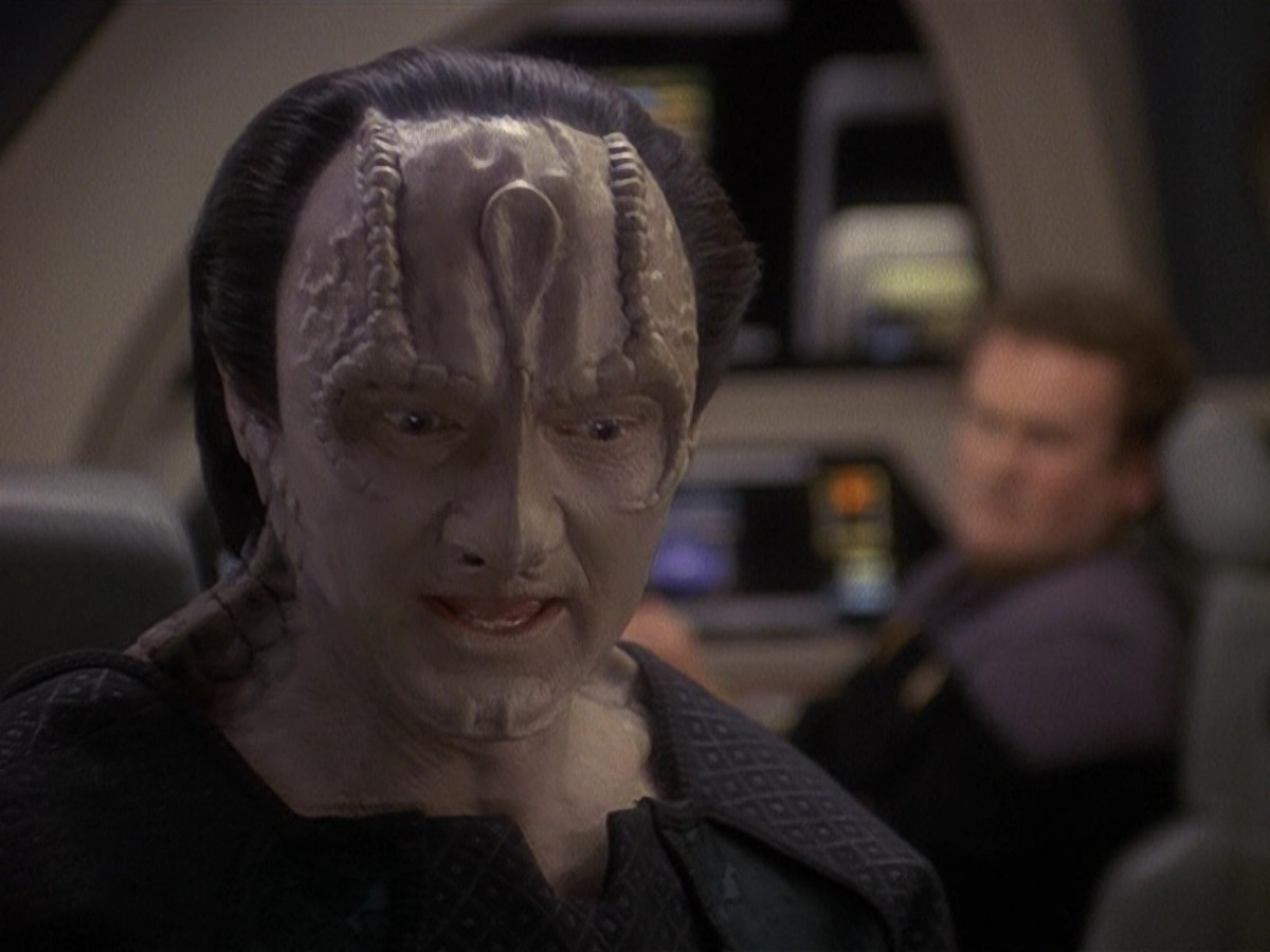 extant_StarTrek_DS9_5x24-EmpokNor_00639.jpg