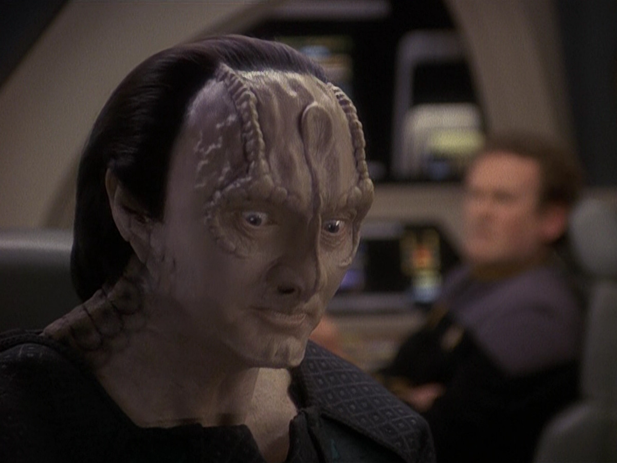 extant_StarTrek_DS9_5x24-EmpokNor_00665.jpg