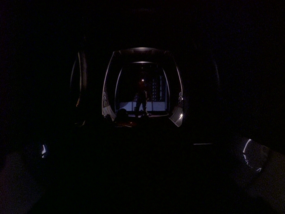 extant_StarTrek_DS9_5x24-EmpokNor_01232.jpg