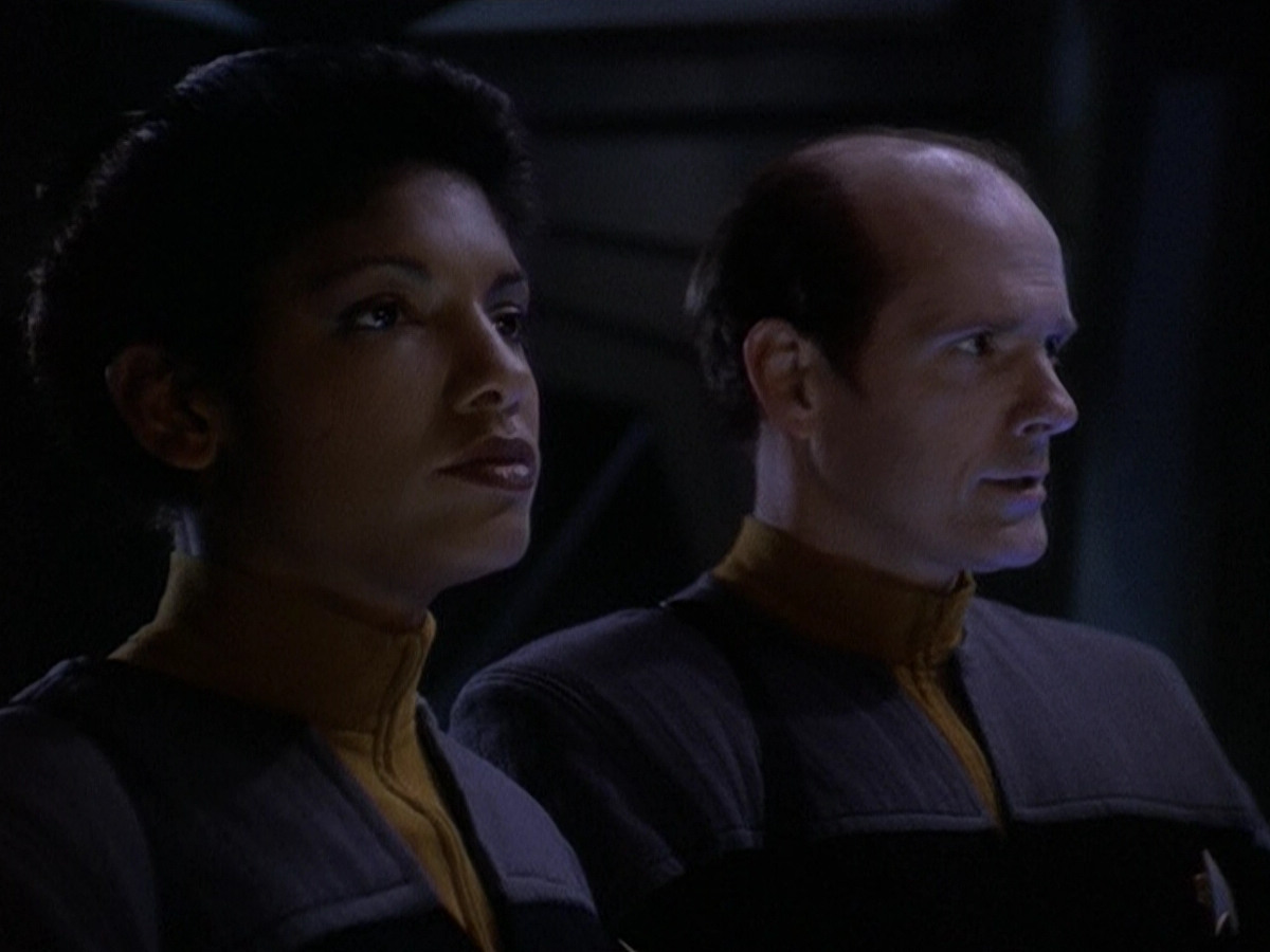 extant_StarTrek_DS9_5x24-EmpokNor_01358.jpg