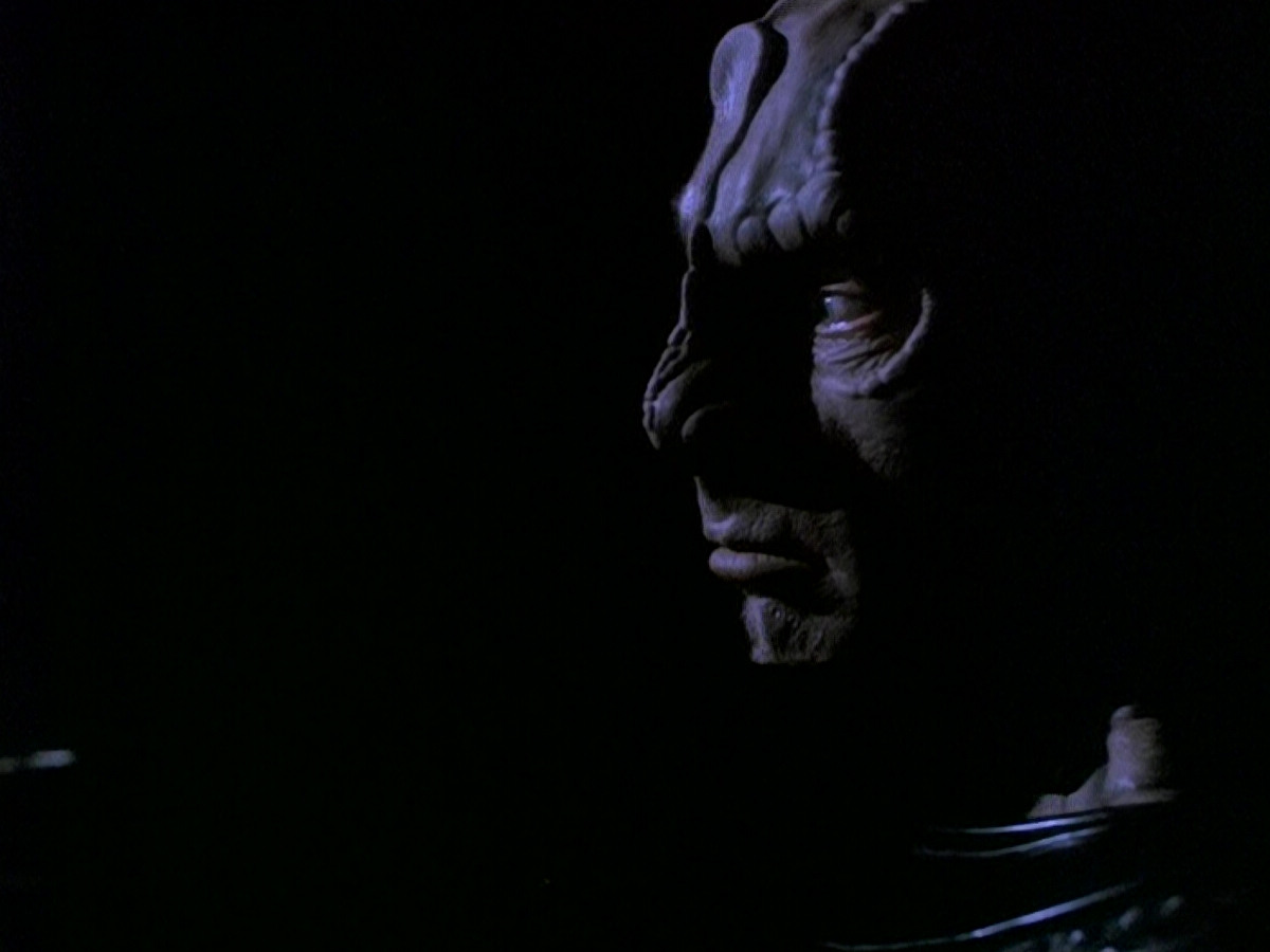 extant_StarTrek_DS9_5x24-EmpokNor_01507.jpg