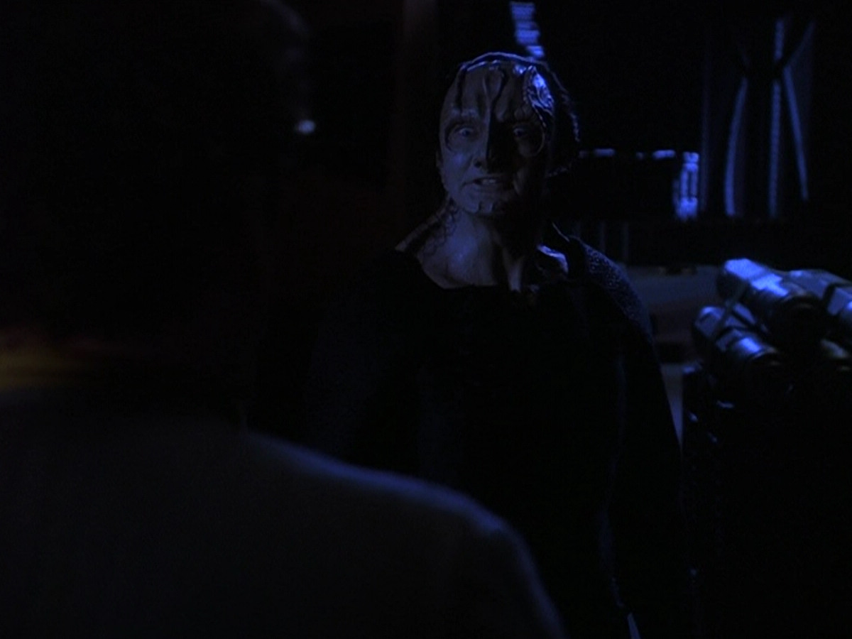 extant_StarTrek_DS9_5x24-EmpokNor_01935.jpg
