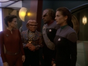 extant_StarTrek_DS9_5x24-EmpokNor_00018.jpg