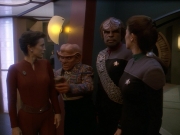 extant_StarTrek_DS9_5x24-EmpokNor_00023.jpg