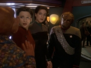 extant_StarTrek_DS9_5x24-EmpokNor_00043.jpg