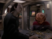 Filename=extant_StarTrek_DS9_5x24-EmpokNor_00602.jpg
Filesize=180KiB
Dimensions=1200x900
Date added=Dec 21, 2019 extant_StarTrek_DS9_5x24-EmpokNor_00602.jpg