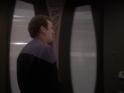 extant_StarTrek_DS9_5x24-EmpokNor_03627.jpg