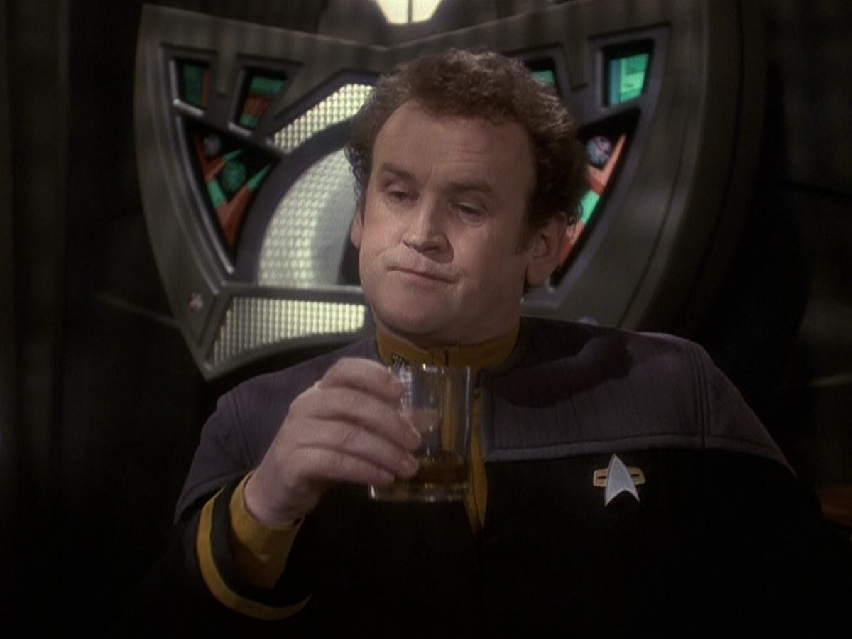 extant_StarTrek_DS9_5x25-InTheCards_00075.jpg