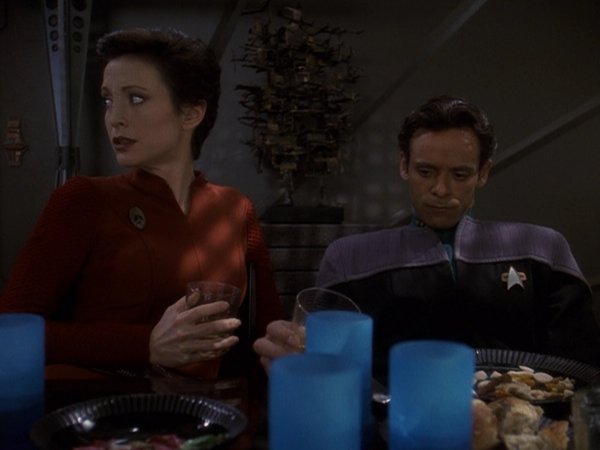 extant_StarTrek_DS9_5x25-InTheCards_00101.jpg