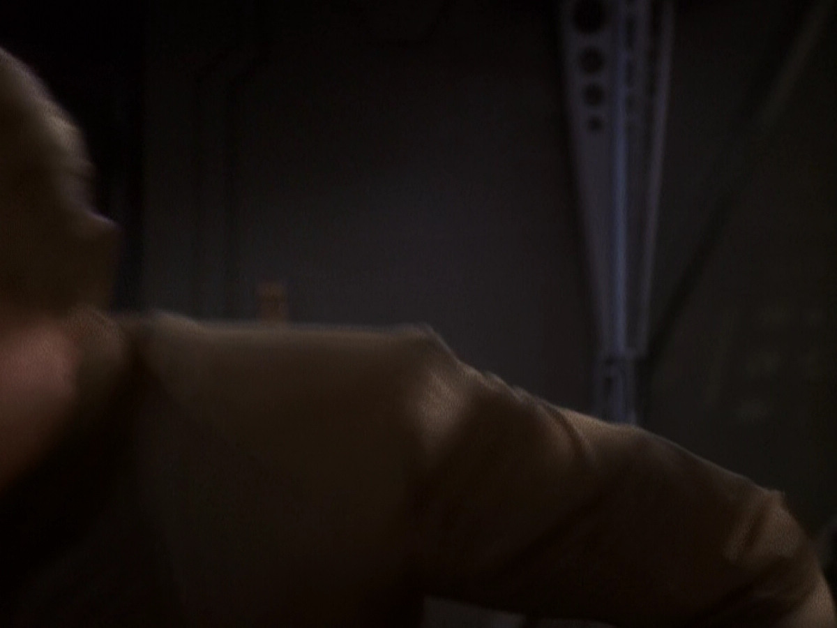 extant_StarTrek_DS9_5x25-InTheCards_00143.jpg