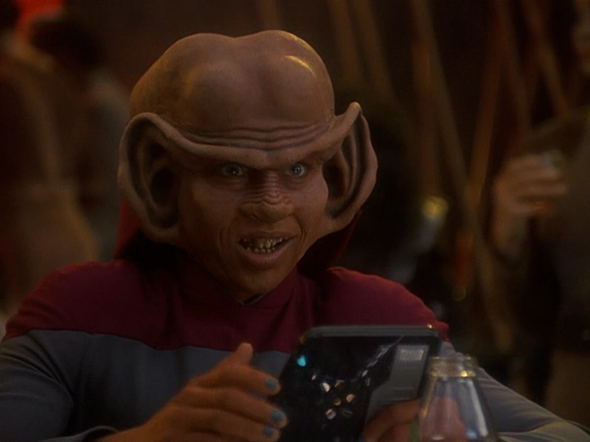 extant_StarTrek_DS9_5x25-InTheCards_00278.jpg