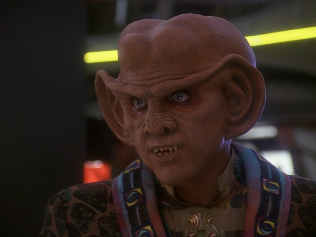 extant_StarTrek_DS9_5x25-InTheCards_00294.jpg