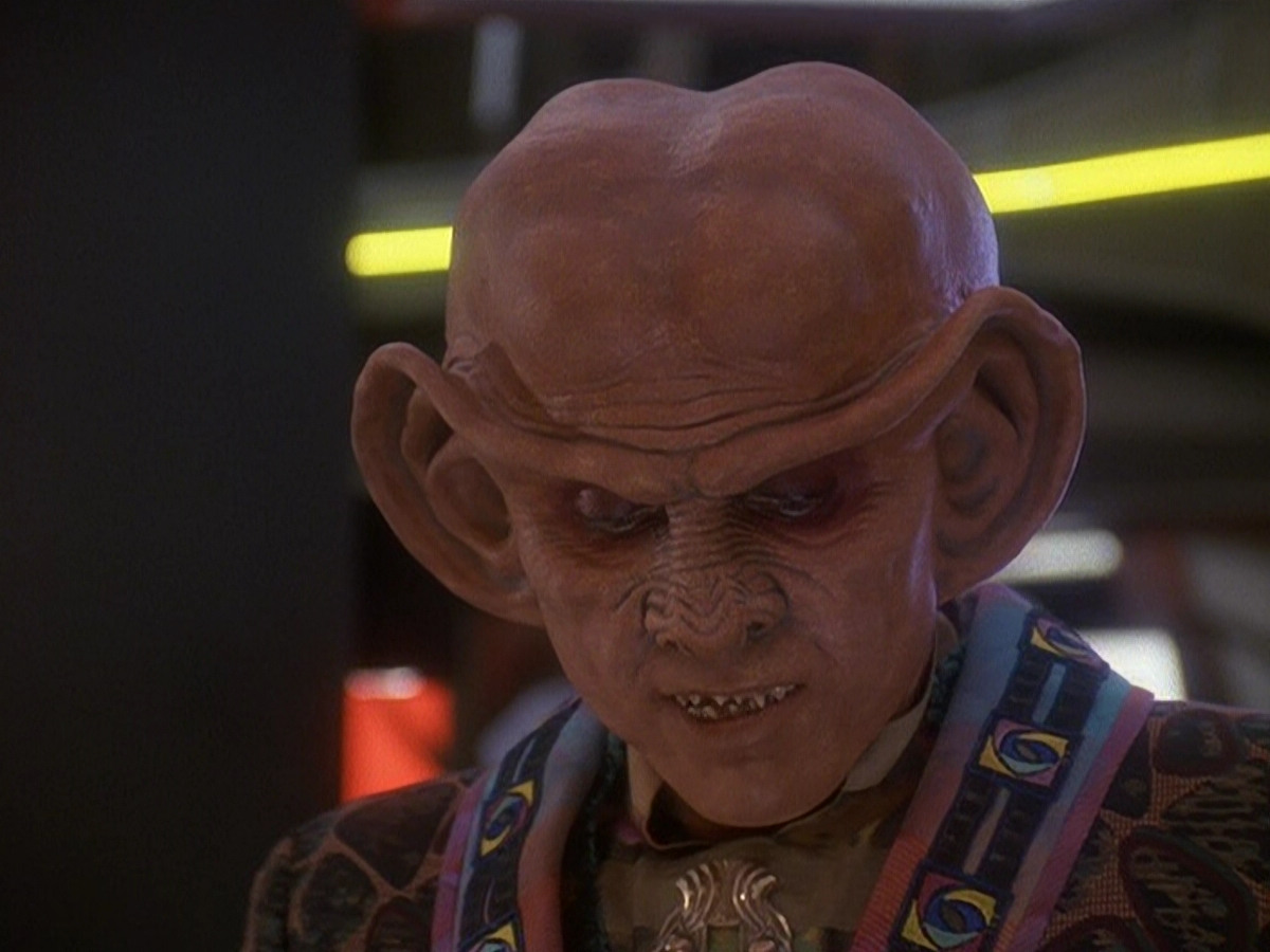 extant_StarTrek_DS9_5x25-InTheCards_00303.jpg