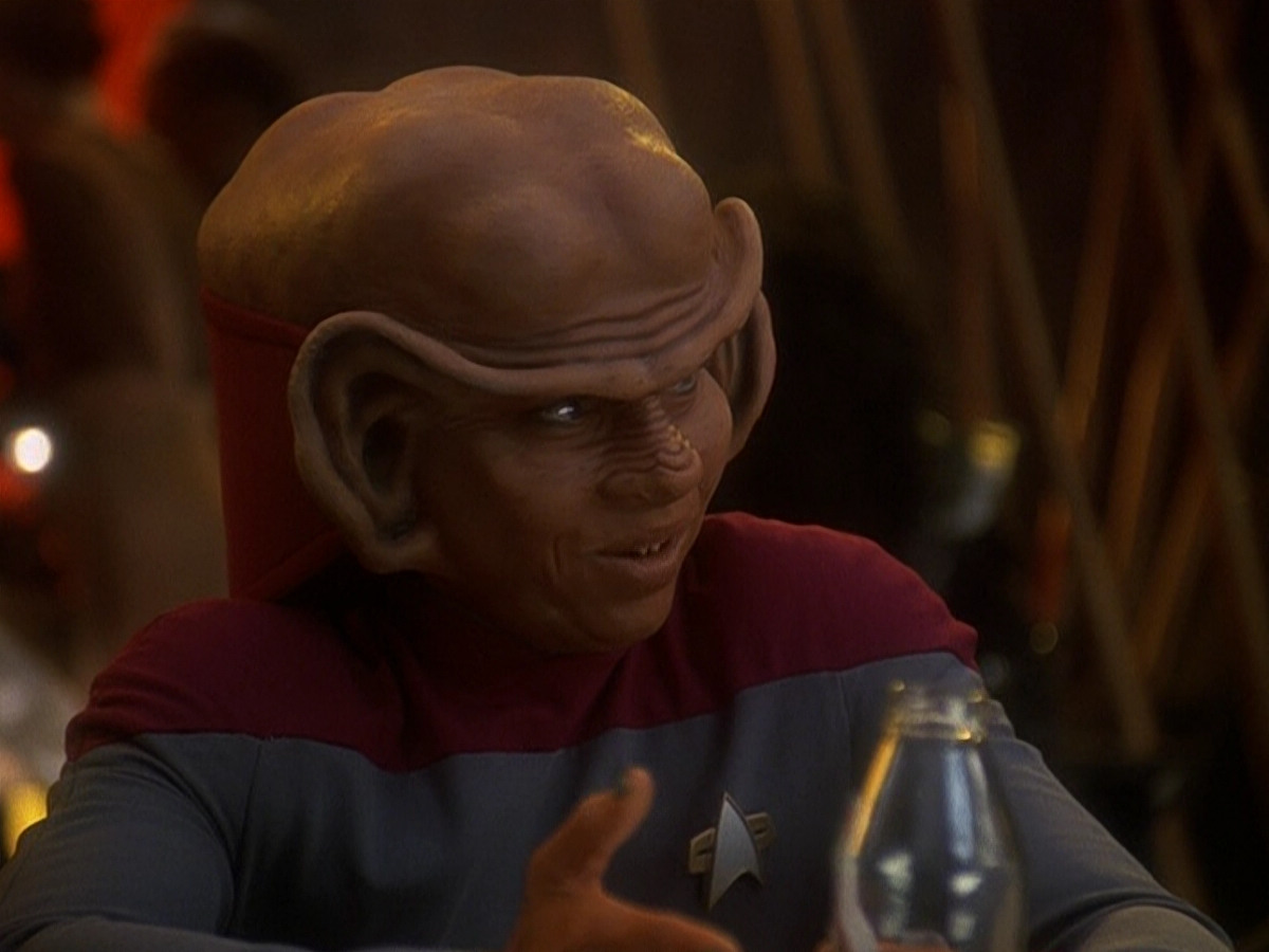 extant_StarTrek_DS9_5x25-InTheCards_00355.jpg
