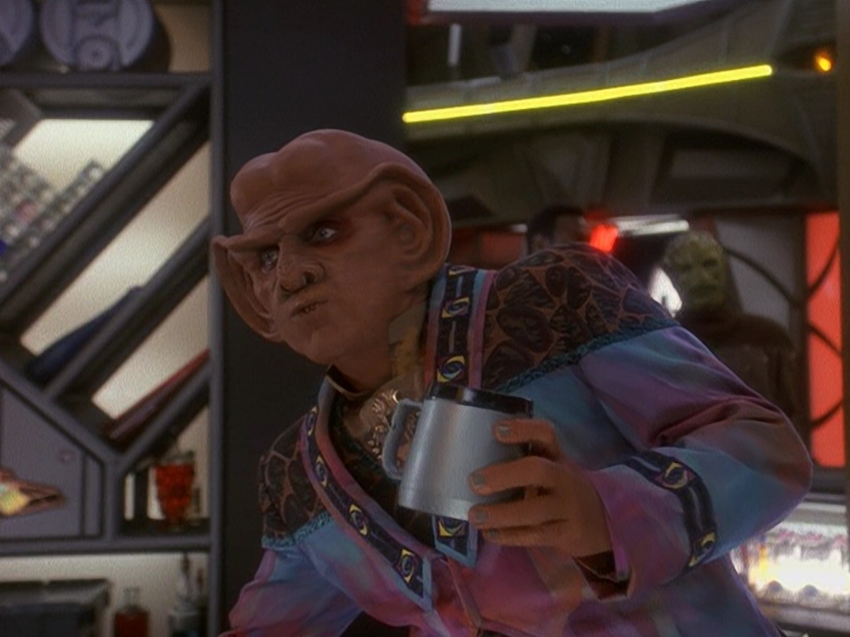 extant_StarTrek_DS9_5x25-InTheCards_00368.jpg