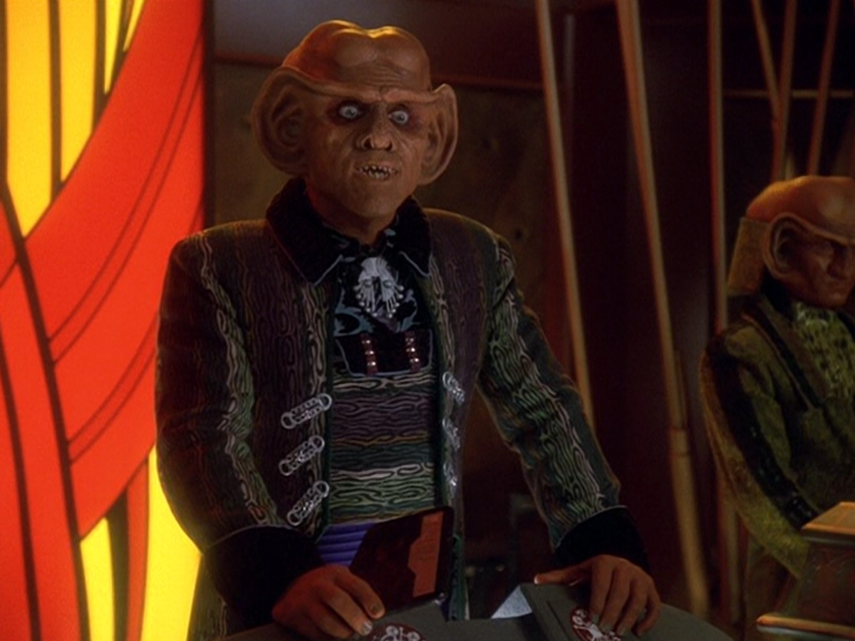 extant_StarTrek_DS9_5x25-InTheCards_00998.jpg