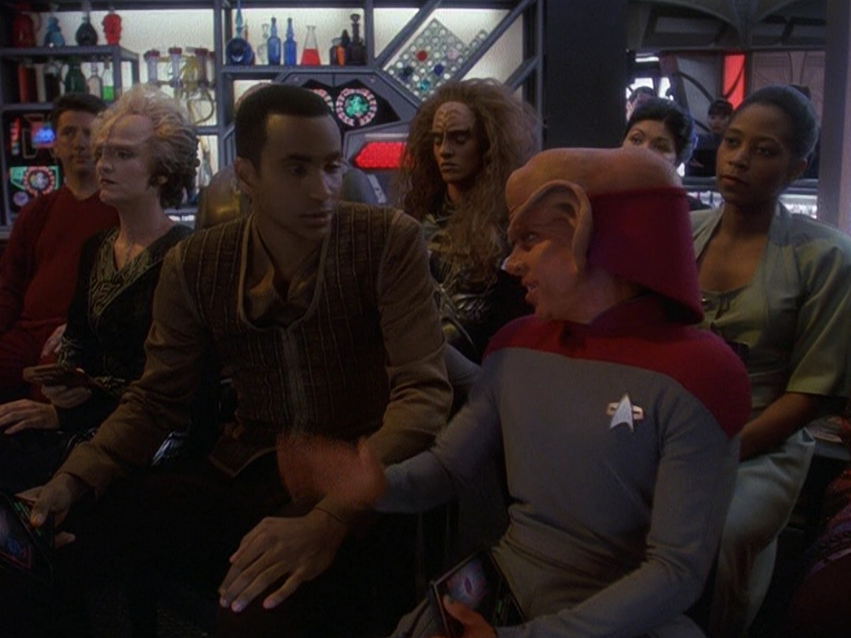 extant_StarTrek_DS9_5x25-InTheCards_01016.jpg