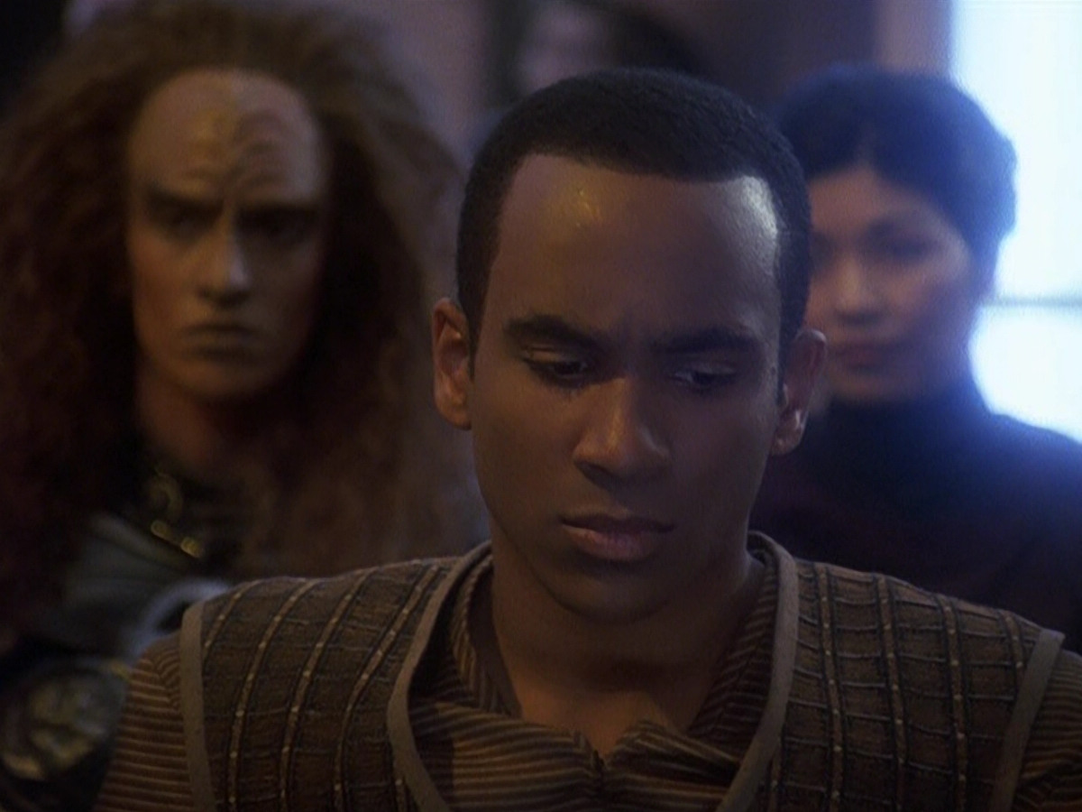 extant_StarTrek_DS9_5x25-InTheCards_01112.jpg